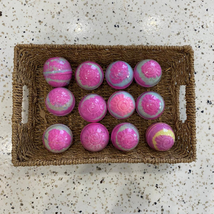 Vanilla Spotted Bath Bomb