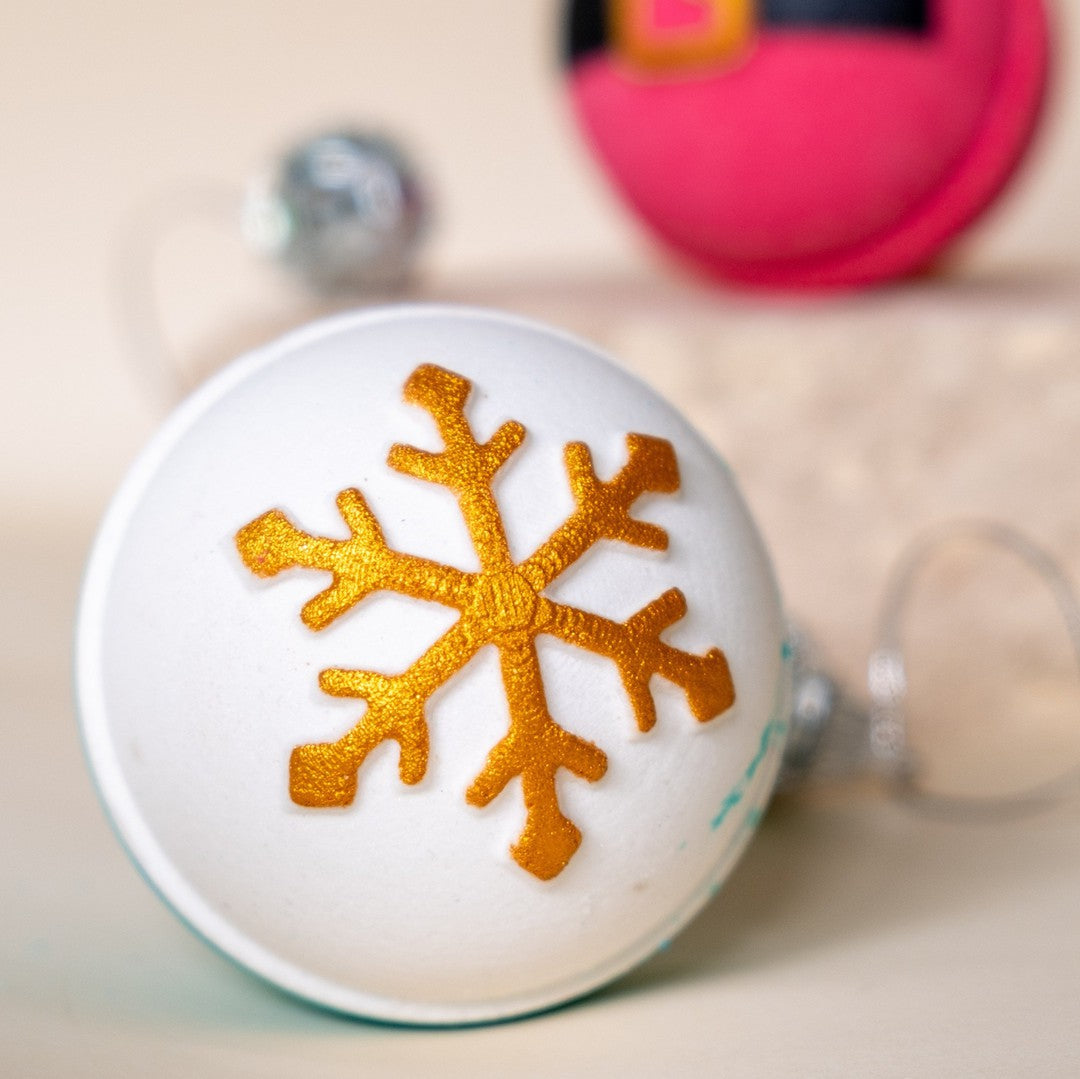 Golden Snowflake - Bath Bomb-Luxury Bath Bomb-Elena Bath and Body-natural-chemical-free-bath-bombs-for-kids-made-in-australia