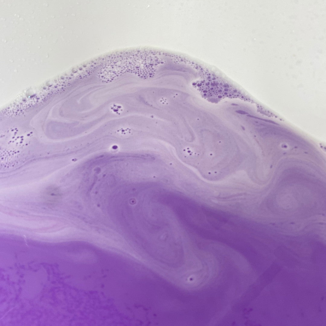 Santa Snow Globe Bath Bomb-Luxury Bath Bomb-Elena Bath and Body-natural-chemical-free-bath-bombs-for-kids-made-in-australia